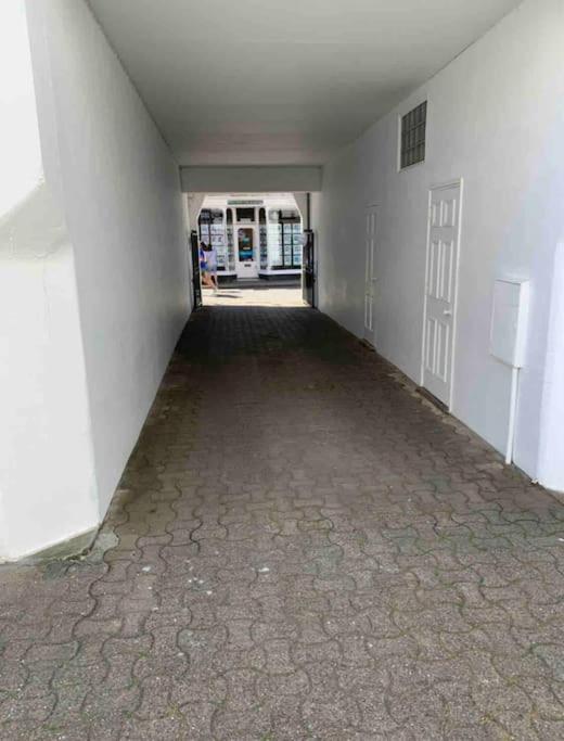 Merchants Mews, Fowey, Parking. Pets Welcome. Exterior photo